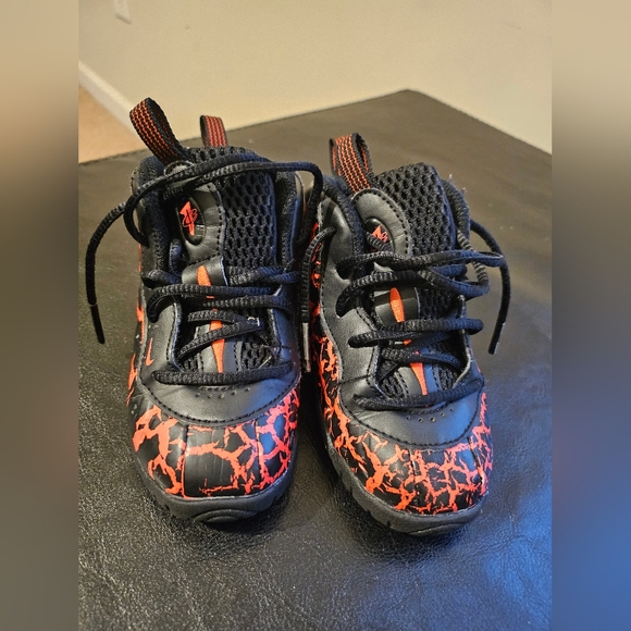 Nike little posited BT Lava 7c - Picture 2 of 7